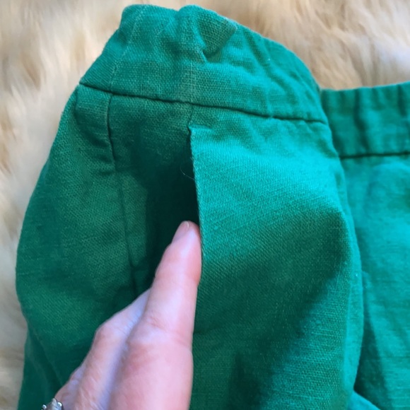 Crew Cuts size 5 shorts with ridged detail. Emerald green color side pockets.*1 - Picture 8 of 10